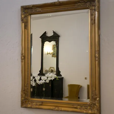 Il Marchese Del Grillo Apartment Tropea