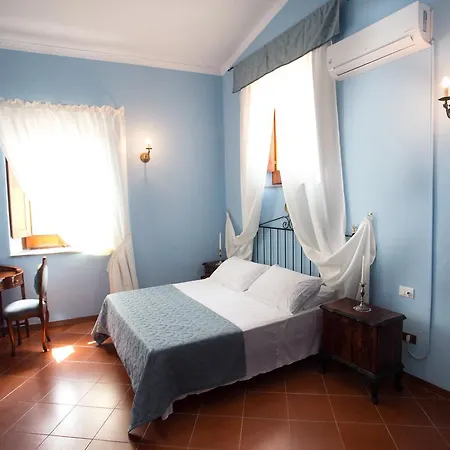 Il Marchese Del Grillo