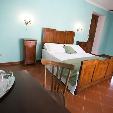 Il Marchese Del Grillo * Tropea