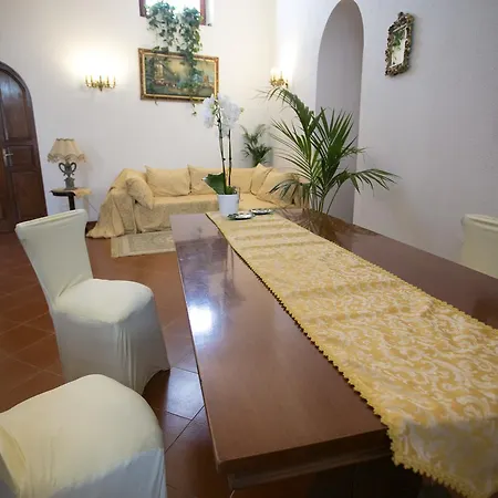 Apartment Il Marchese Del Grillo Tropea