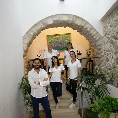 Il Marchese Del Grillo * Tropea